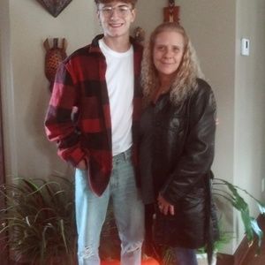 Meet your Posher, Veronica